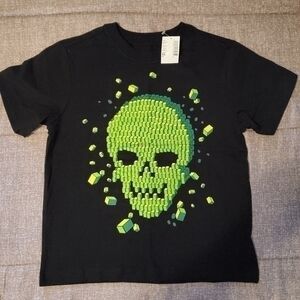 Children's Place Kid's skull T-shirt size 4